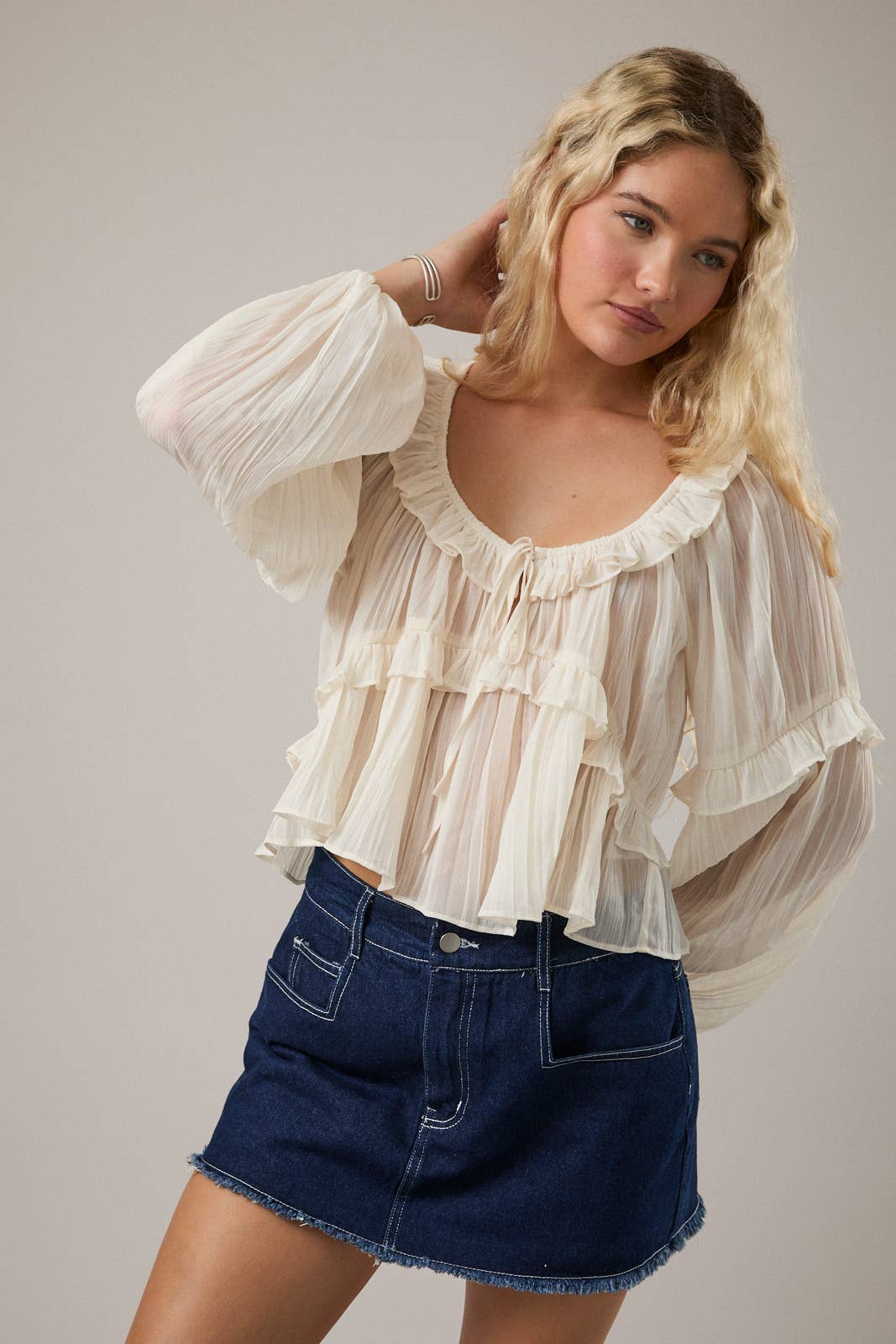 LE LIS - Wholesale Blouse - Women's - SCOOP NECK RUFFLE DETAIL BLOUSE13