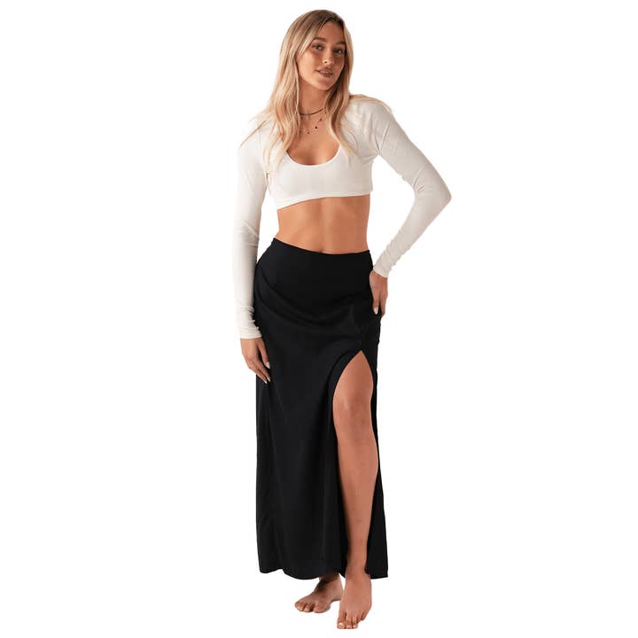 Lotus and Luna - Wholesale Skirt - Women's - Black Maxi Skirt7
