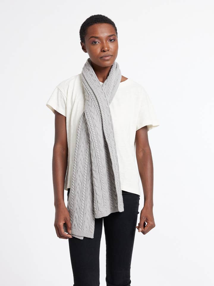 Romersk tørklæde for engroshandel hos Krochet Kids