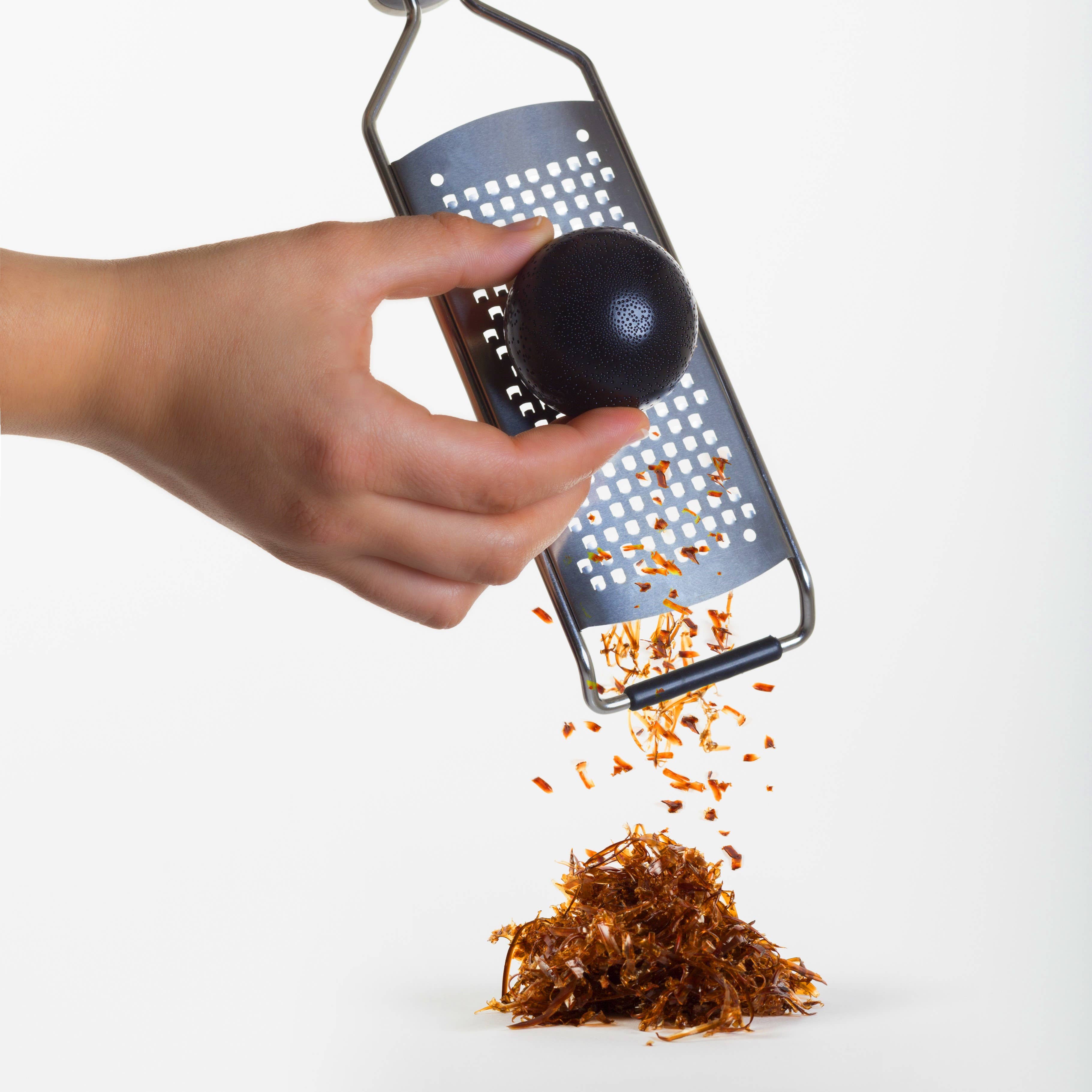 Acetaia Terra del Tuono Soc. Agr. SRL - Wholesale Vinegar - Sphere with "Aceto Balsamico di Modena IGP" for Grating5