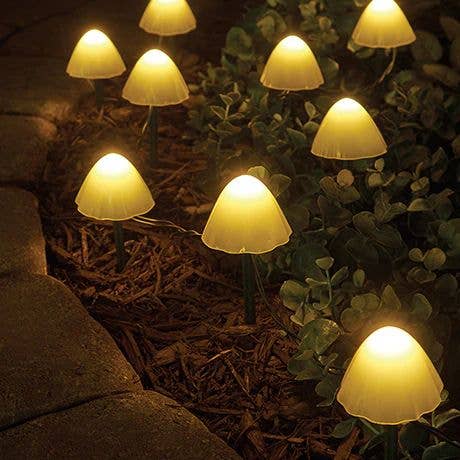 BRECK + FOX - Wholesale Outdoor/Lawn Light - Solar Mushroom Garden Lights