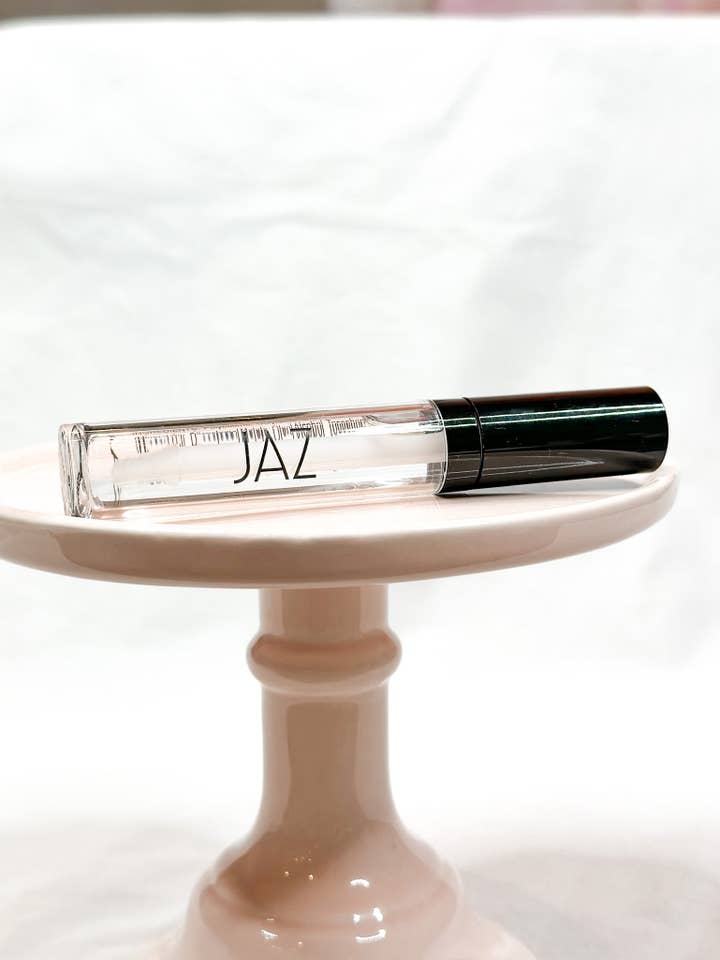Lip Plumper for wholesale by JAZ Cosmetics