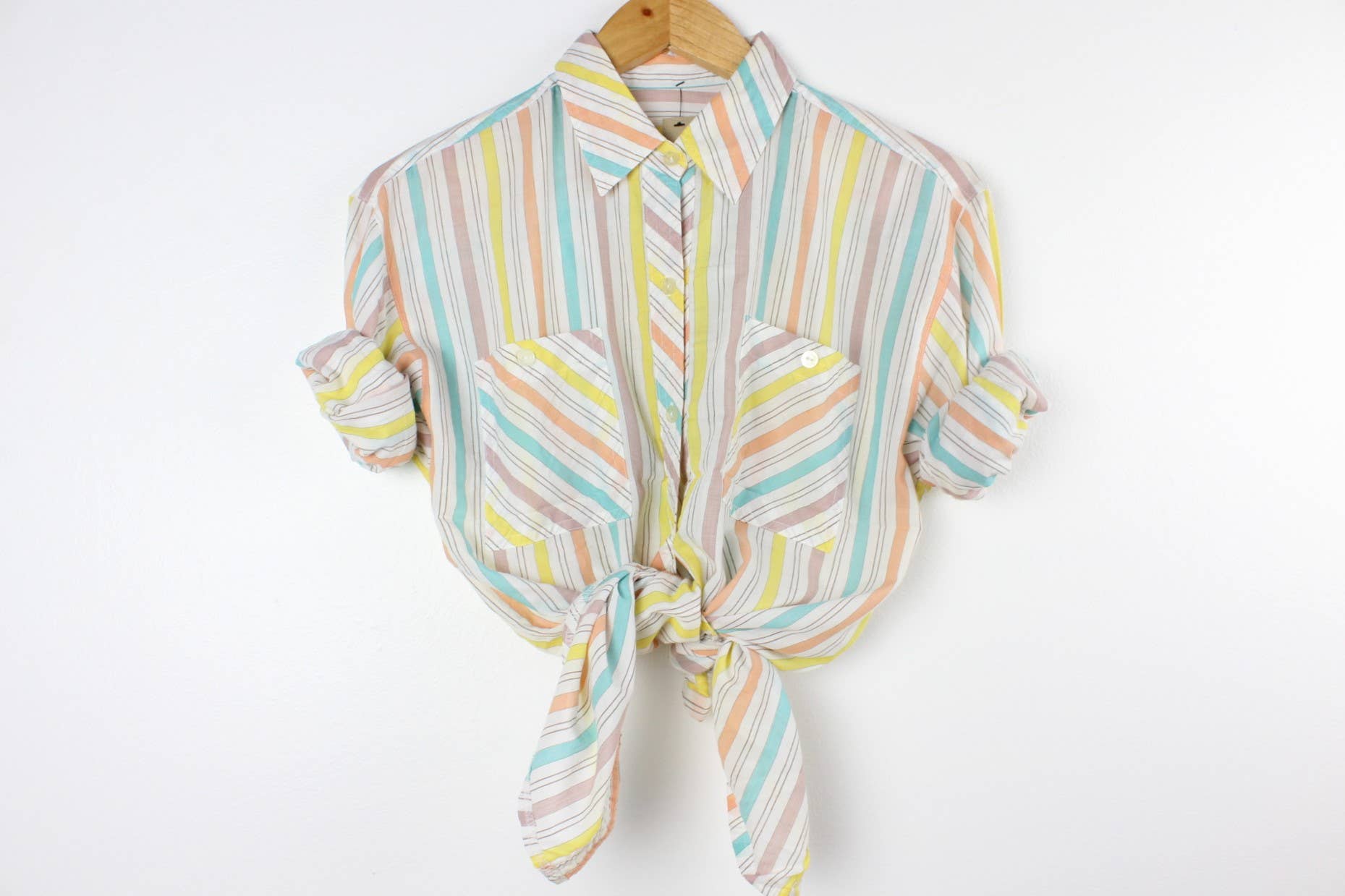 Sun's Out! - Vendita all'ingrosso Camicetta - Donna - Blusa a maniche lunghe con bottoni di seconda mano - Originale15