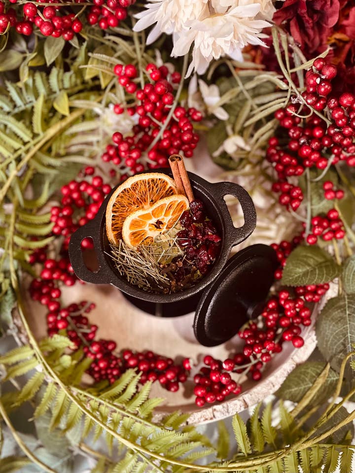 Winter Solstice Simmer Pot for wholesale by Sage & Stone Apothecary