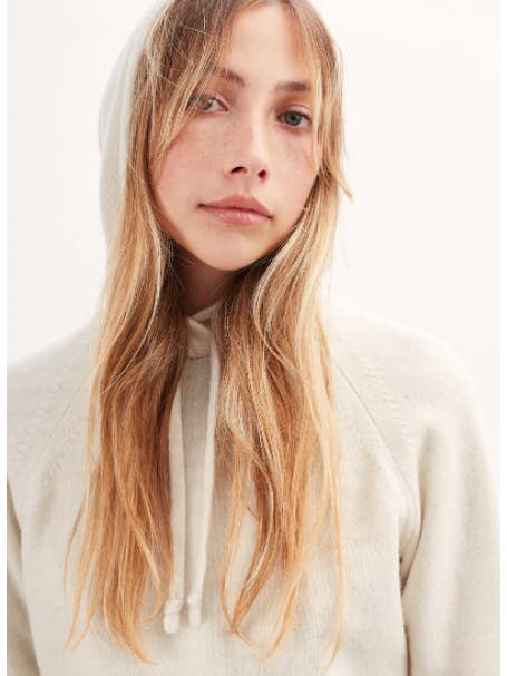 Tricot - Wholesale Knit Sweater - Women's - Pull à capuche en laine et cachemire1