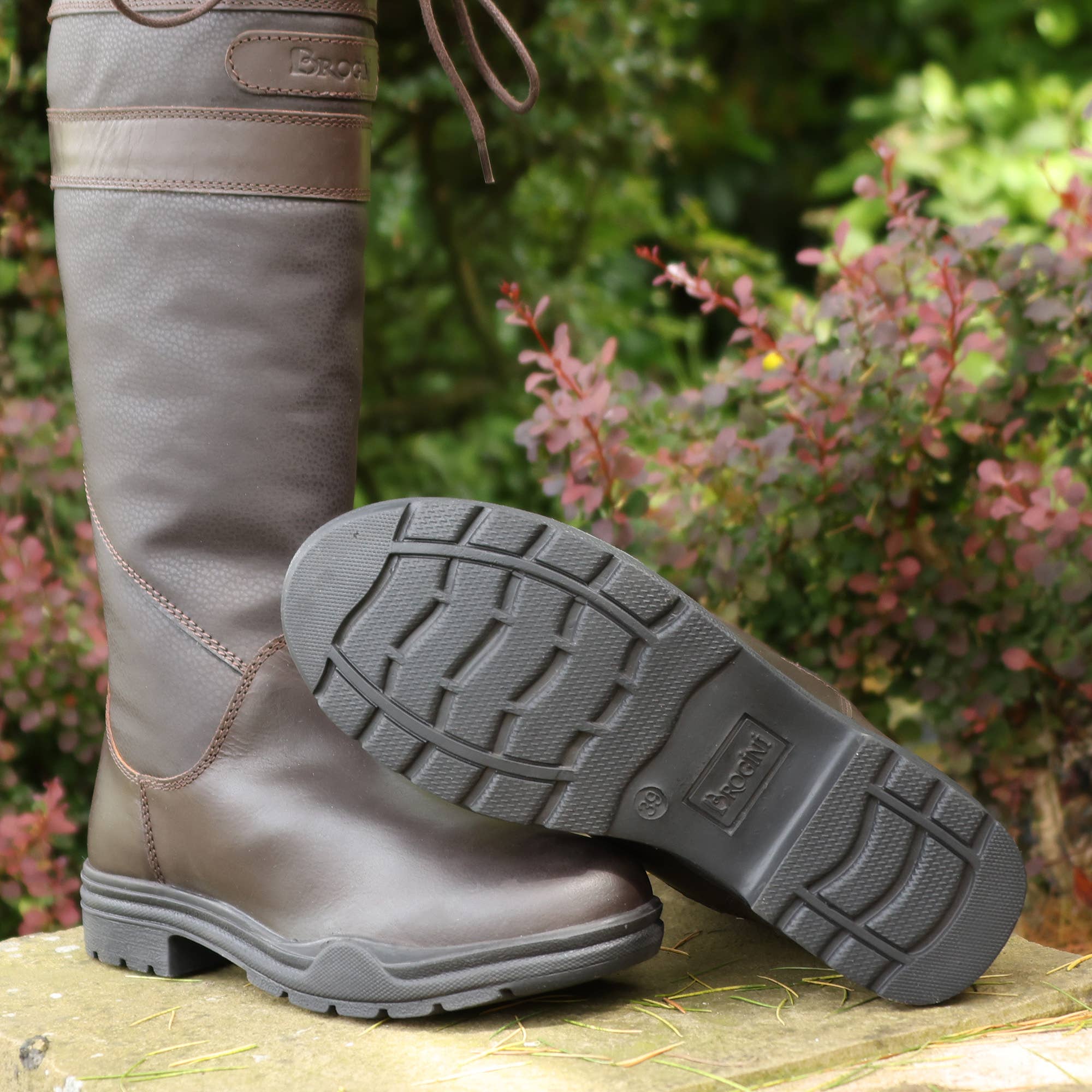 Brown WB132 Longridge Adults Country Boot for wholesale on Faire6