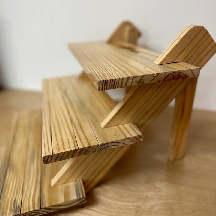 Fair Anita - Wholesale Display Shelf - Wooden Tier Slat Retailer Display8