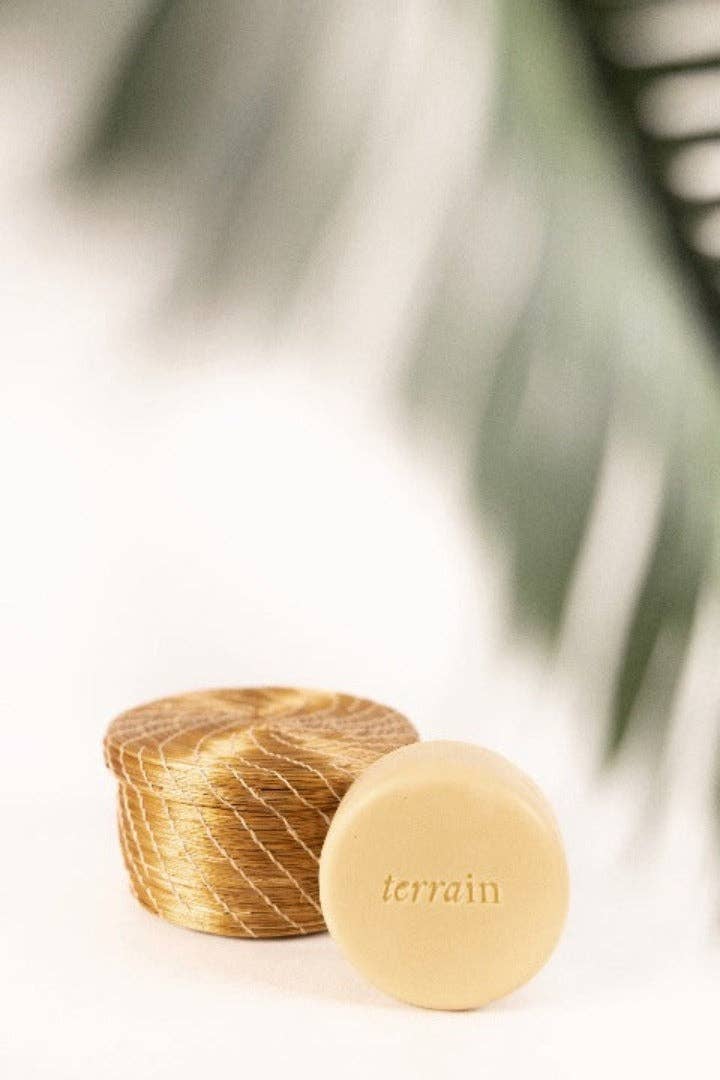 TERRAIN BRAZILIAN BOTANICALS - Wholesale Solid Lotion - ABRAÇO Nourishing Lotion Bar with Murumuru and Cocoa3