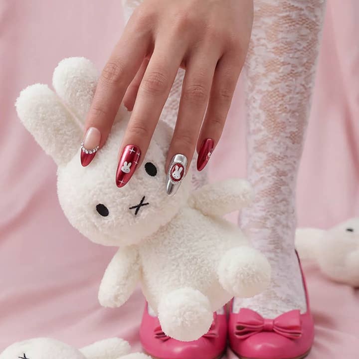 Never Have I Ever - Wholesale Press-On/Fake Nails - BURGUNDY MIFFY - ALMOND PRESS-ON NAILS