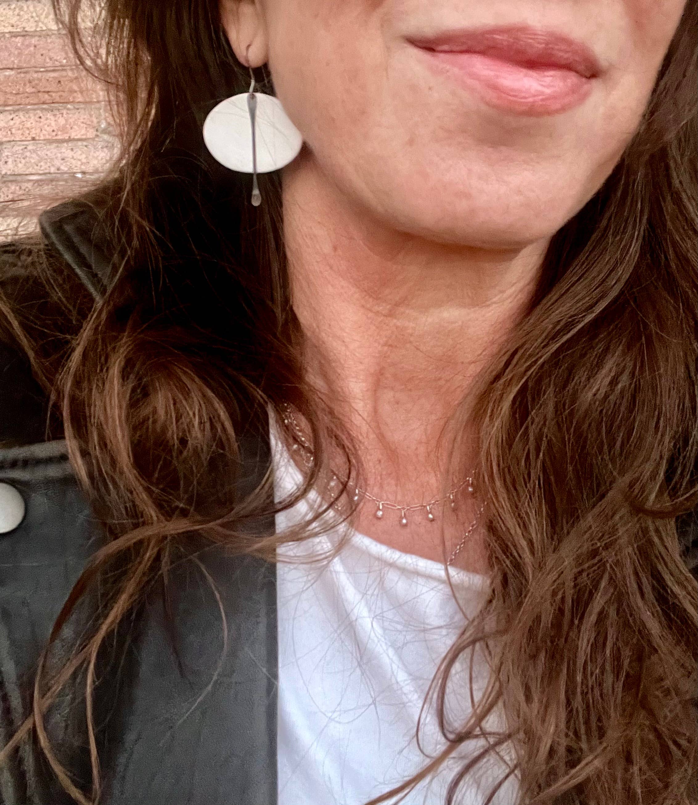 corico - Wholesale Tassel Earrings - White Horizontal Oval Dangle Earrings w/Black Metal Tassel1