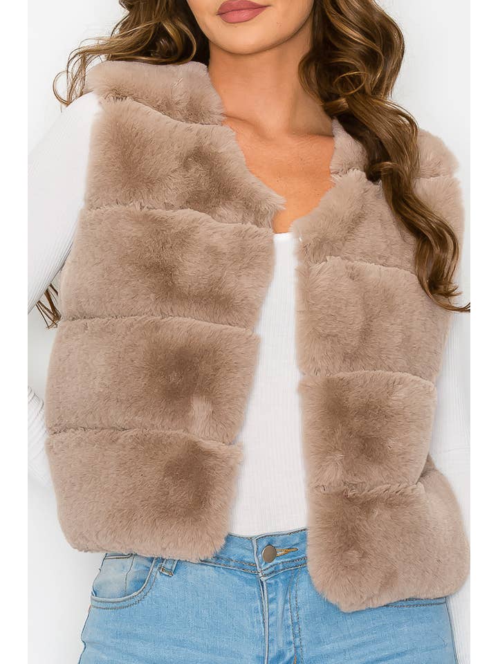 French Kiss - Wholesale Outerwear Vest - Women's - #J1317 Faux Fur Vest5