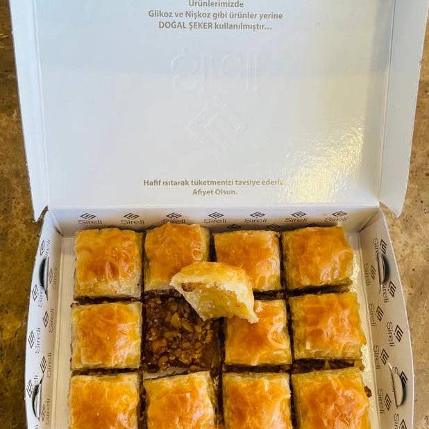 Aladdin - Wholesale Cookie - Sireli | Vegan Walnut Baklava (1.4 Kg)6