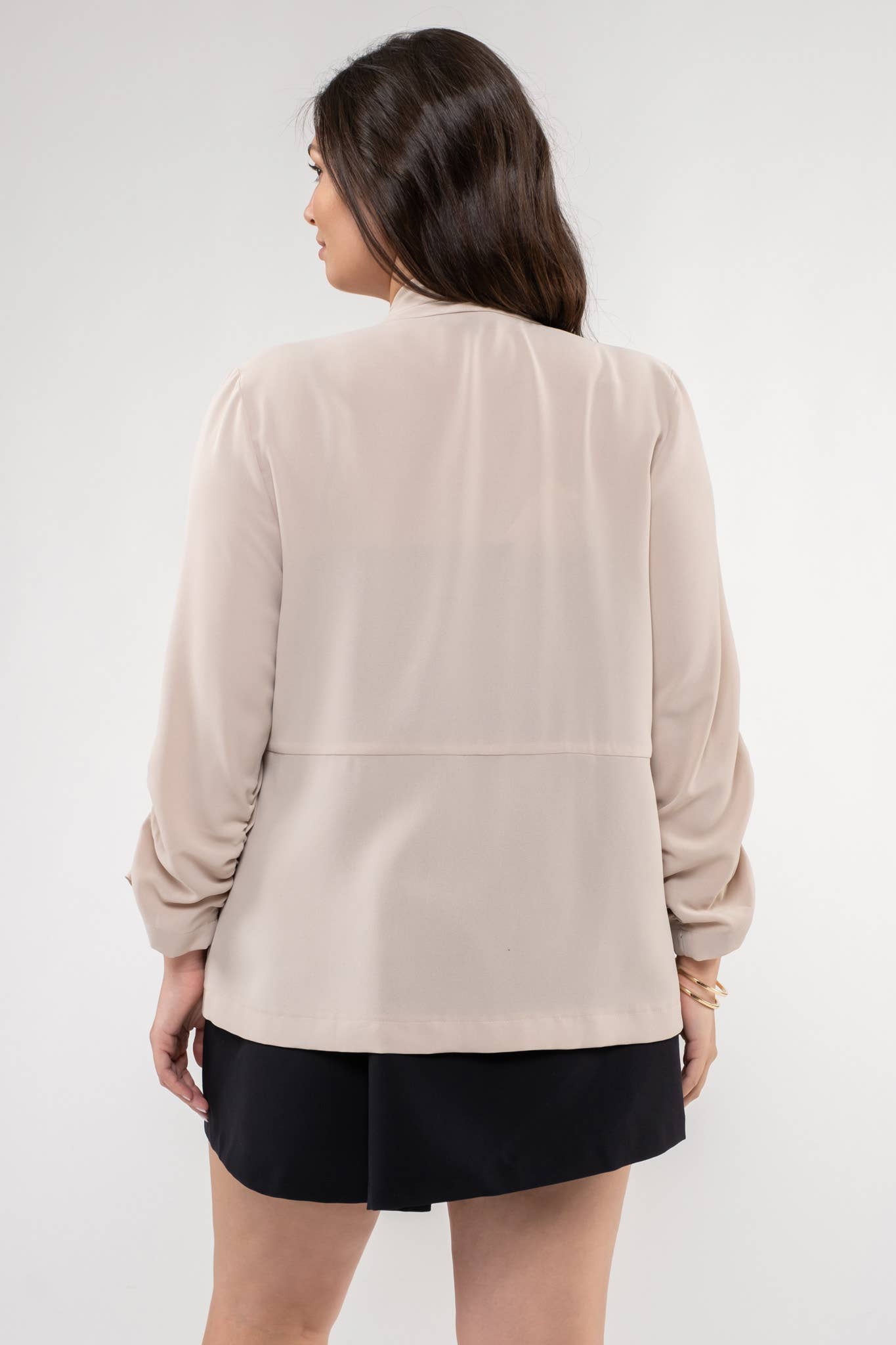 Blu Pepper – Engroshandel Blazer - Dame – Plus size blazer med 3/4 ærmer og rynkede detaljer9