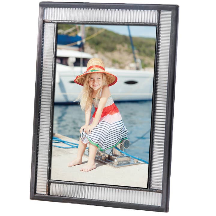 J Devlin Glass Art & Bert Anderson Collection - Wholesale Picture Frame - Fluted Glass Picture Frame 8x10 5x7 4x6 By J Devlin Pic 322