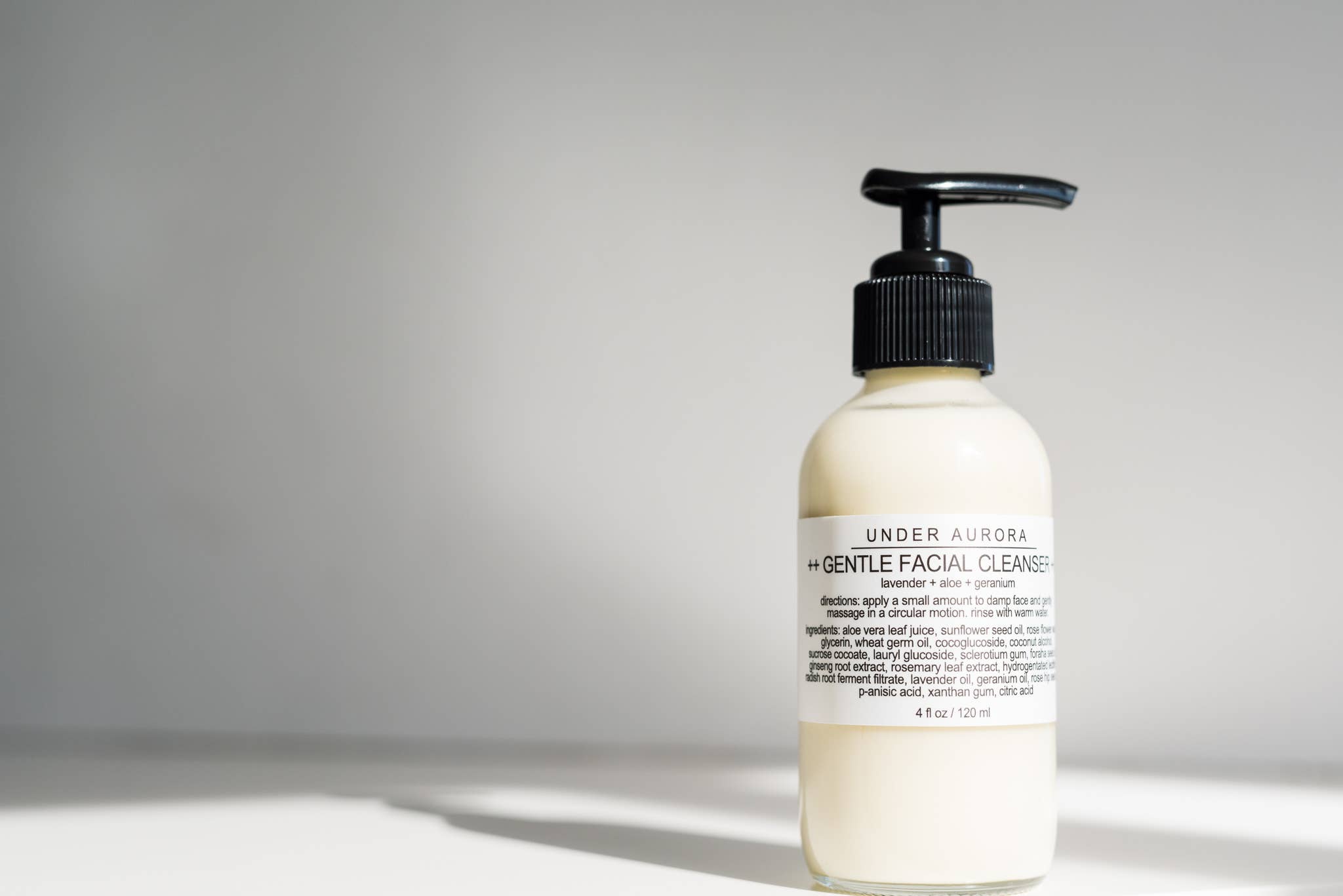 Under Aurora - Wholesale Facial Cleanser - Gentle Facial Cleanser1