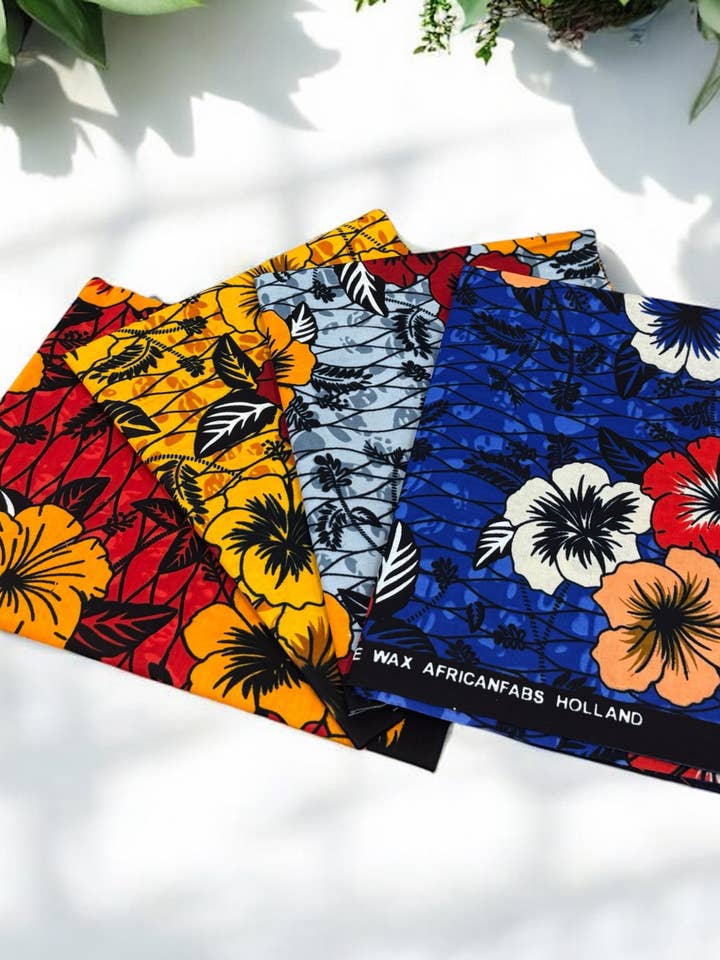4 Fat quarters - Flower Mix Quilting fabrics / Patchwork fabrics - African print fabric for wholesale by AfricanFabs