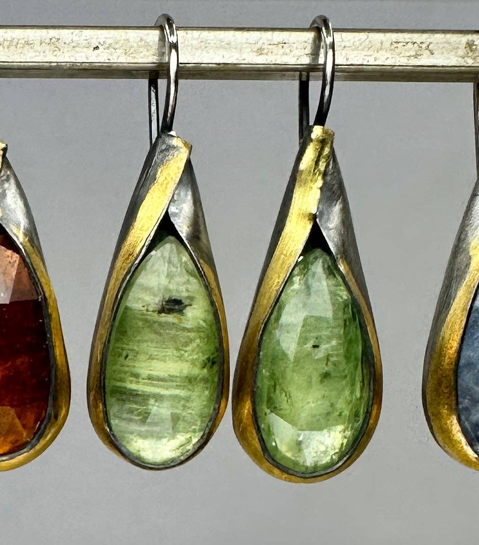 Austin Titus Studio – wholesale Dangle earrings – Long Teardrop Fold Earrings8