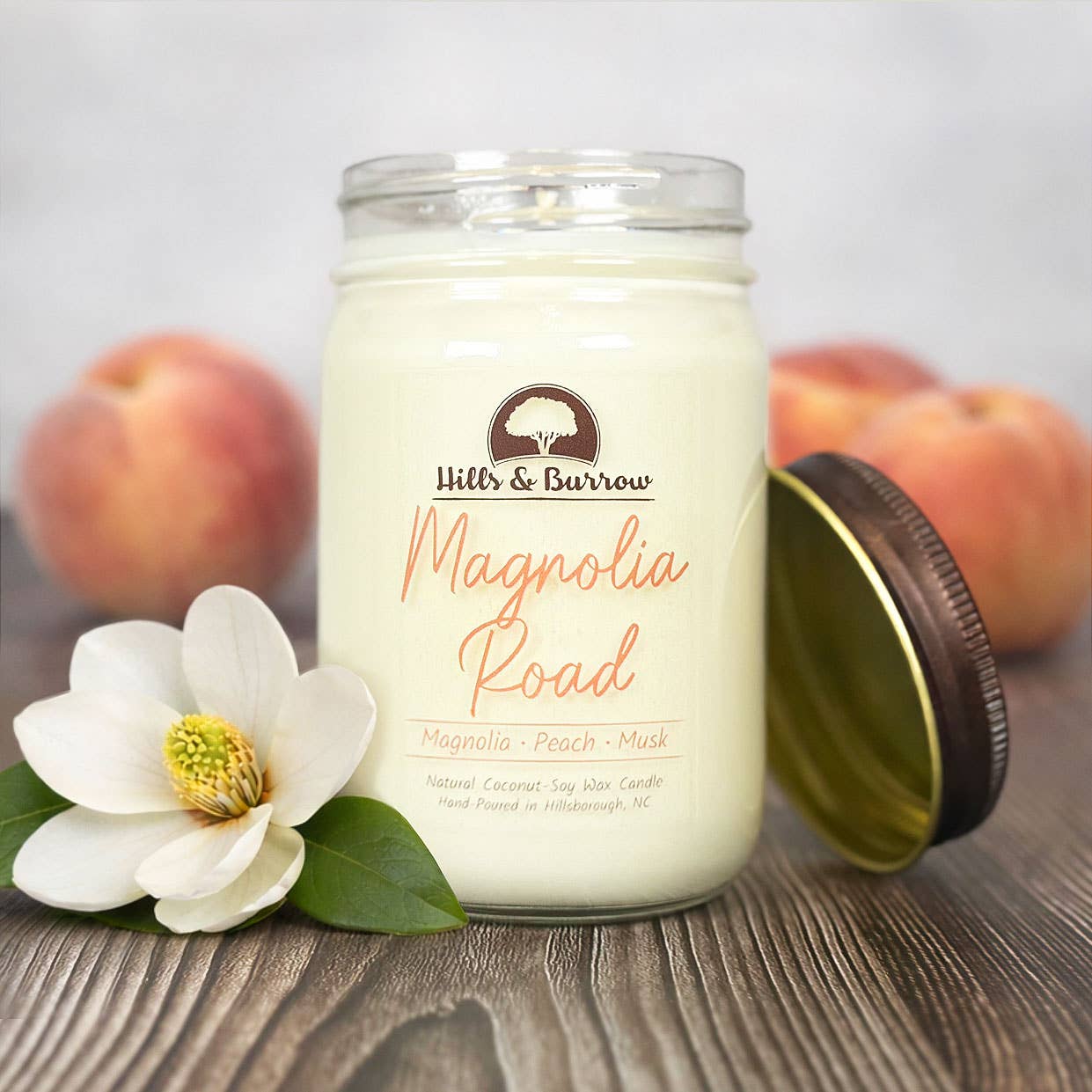 Hills & Burrow - Wholesale Jar/Filled Candle - Magnolia Road – Soft Magnolia & Ripe Peach Candle1