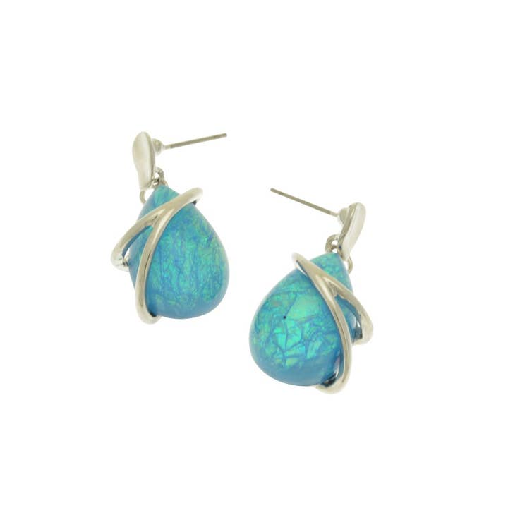 Boucles d'oreilles goutte d'eau bleu iridescent pour la vente par Miss Milly Limited