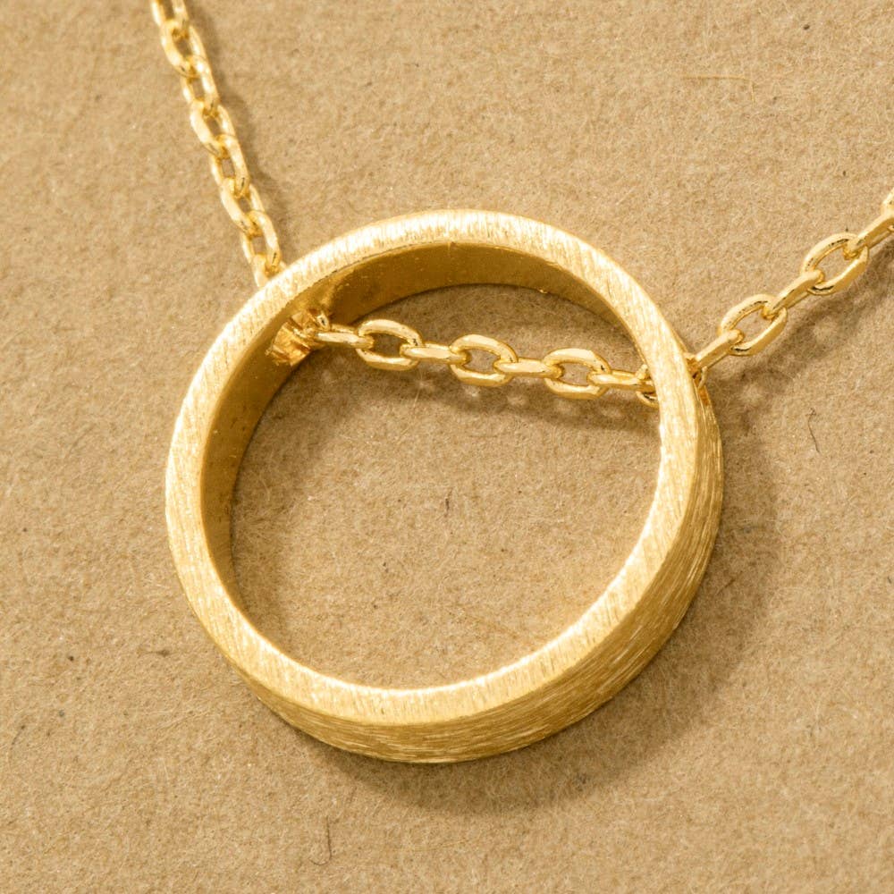 Fame Accessories – wholesale Pendant/charm necklace – Gold Dipped Circular Cut-Out Pendant Necklace2