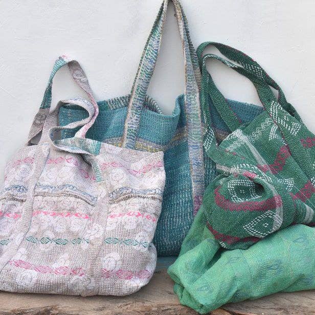 bhavnas boutique – Großhandel Schultertasche – Damen – Handgefertigte indische Kantha Tasche – Vintage Damen Einkaufstasche0