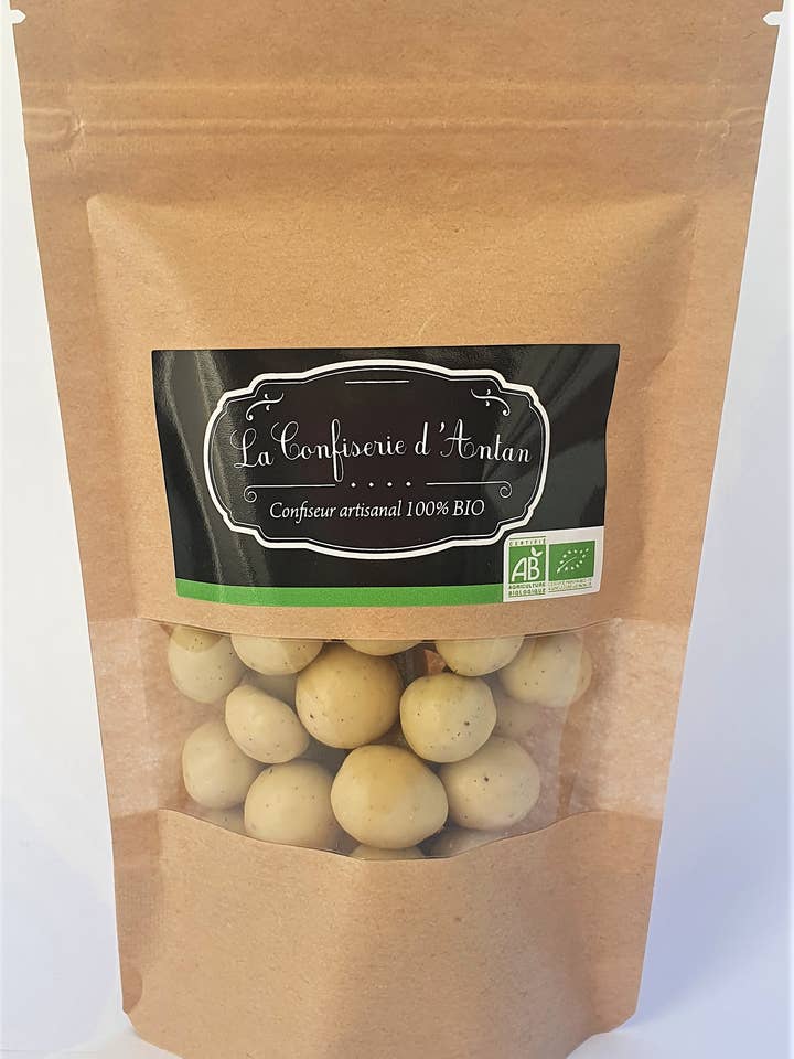 Hazelnuts covered with vanilla white chocolate - 160 gr - organic for wholesale by La confiserie d'antan 100%bio