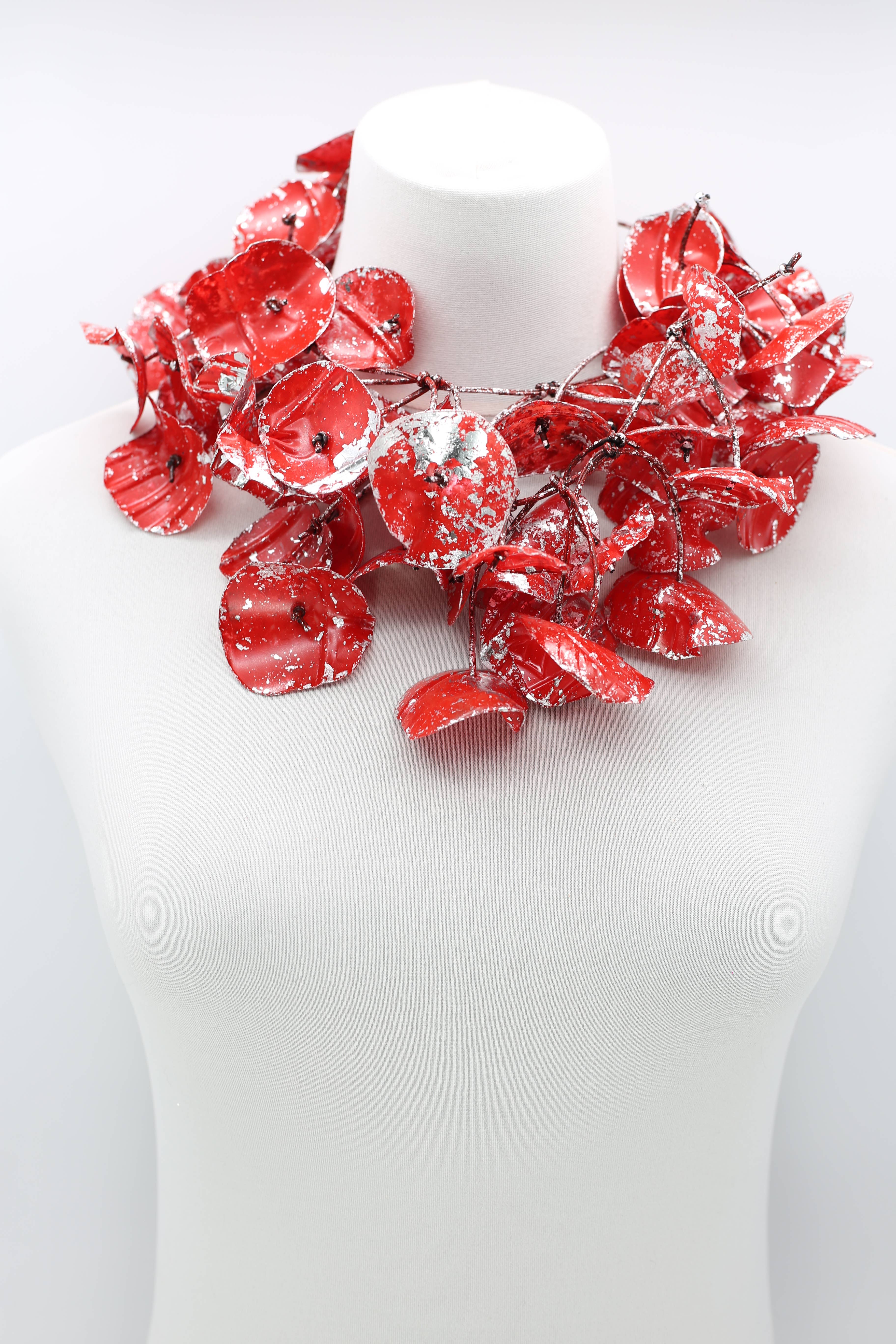 Jianhui London - Vendita all'ingrosso Collane a bavaglio - Collana grande doppia ninfea - Dorata a mano14