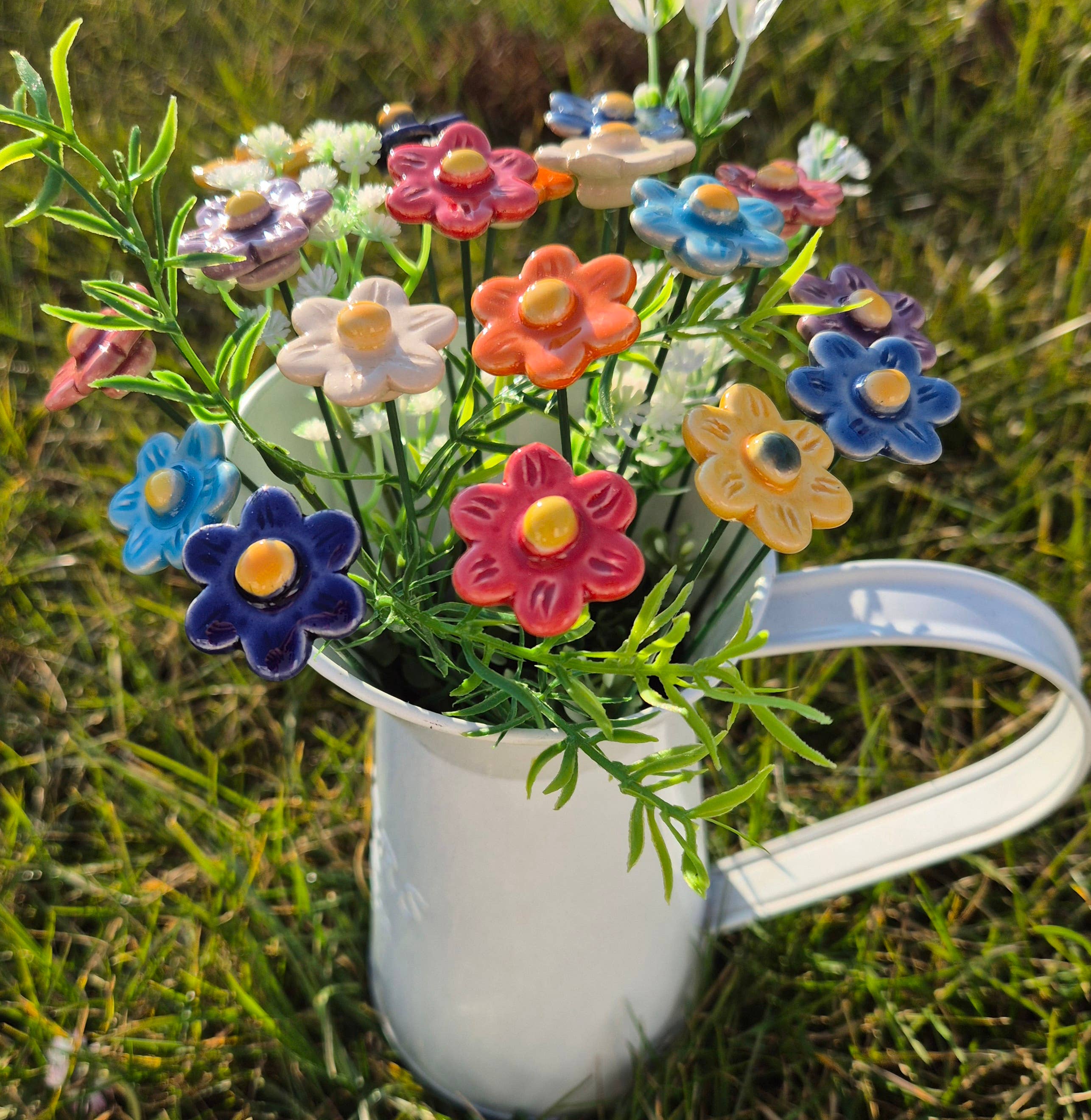 Pannonhem AB. - Wholesale Garden/Lawn Stake - Ceramic Strawberry Blossom,Plant stake1