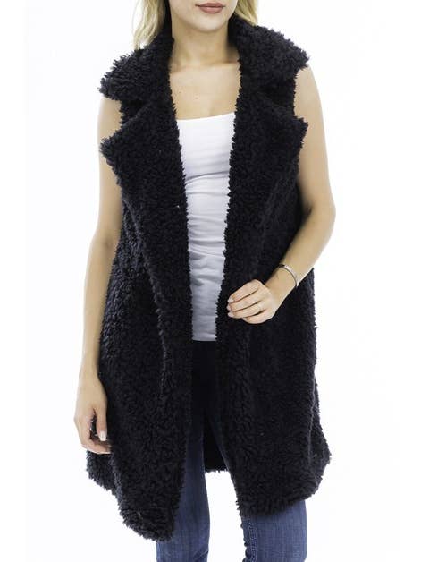 Cap Zone – Großhandel Oberbekleidungsweste – Damen – Halblange Weste aus Satin mit luxuriösem Kunstziegenfell-Futter6