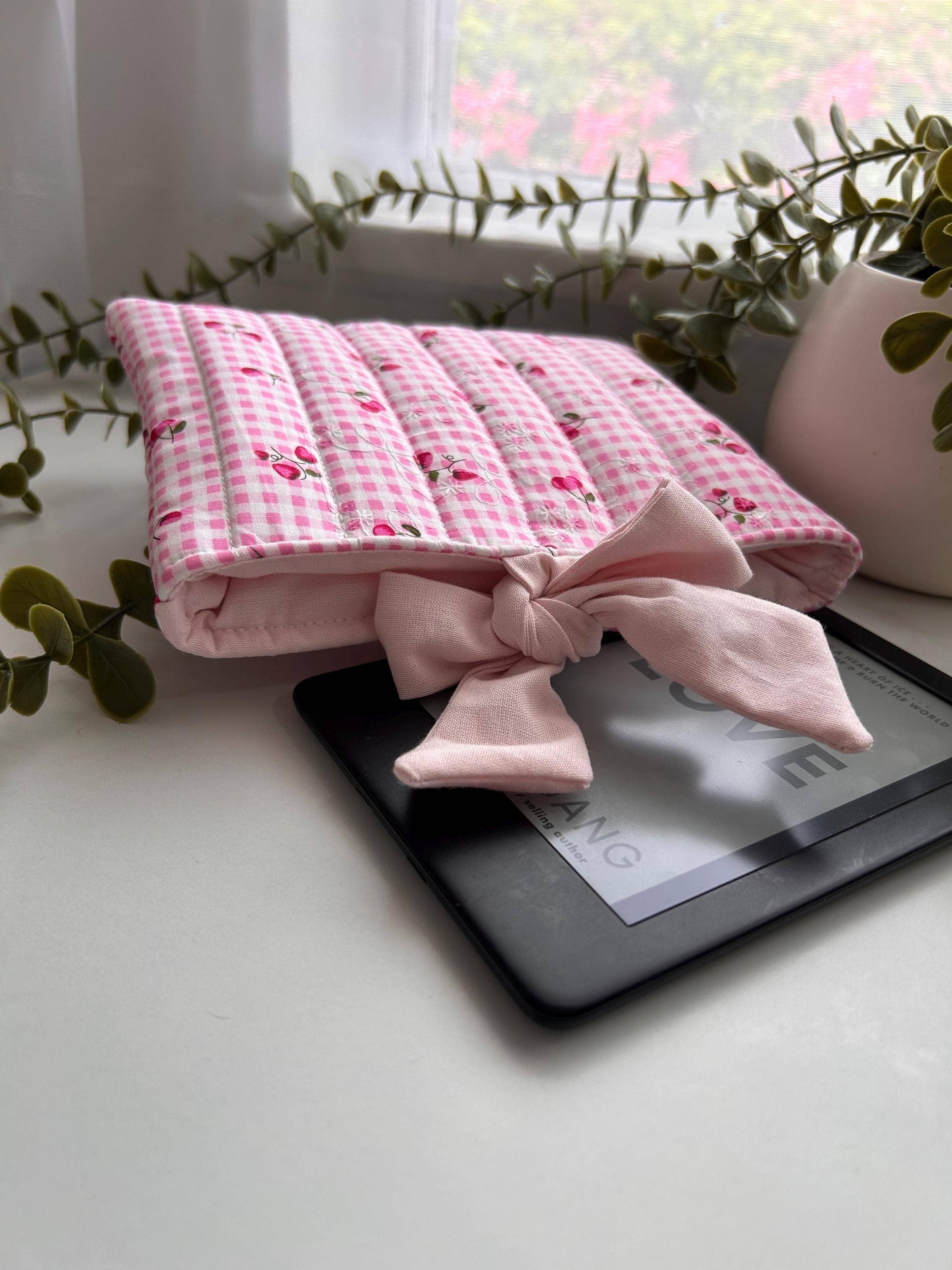 DaintyLuxeAU - Wholesale Laptop/Tablet Case - Women's - Pink Gingham Strawberry Cherry Quilted Kindle Sleeve1