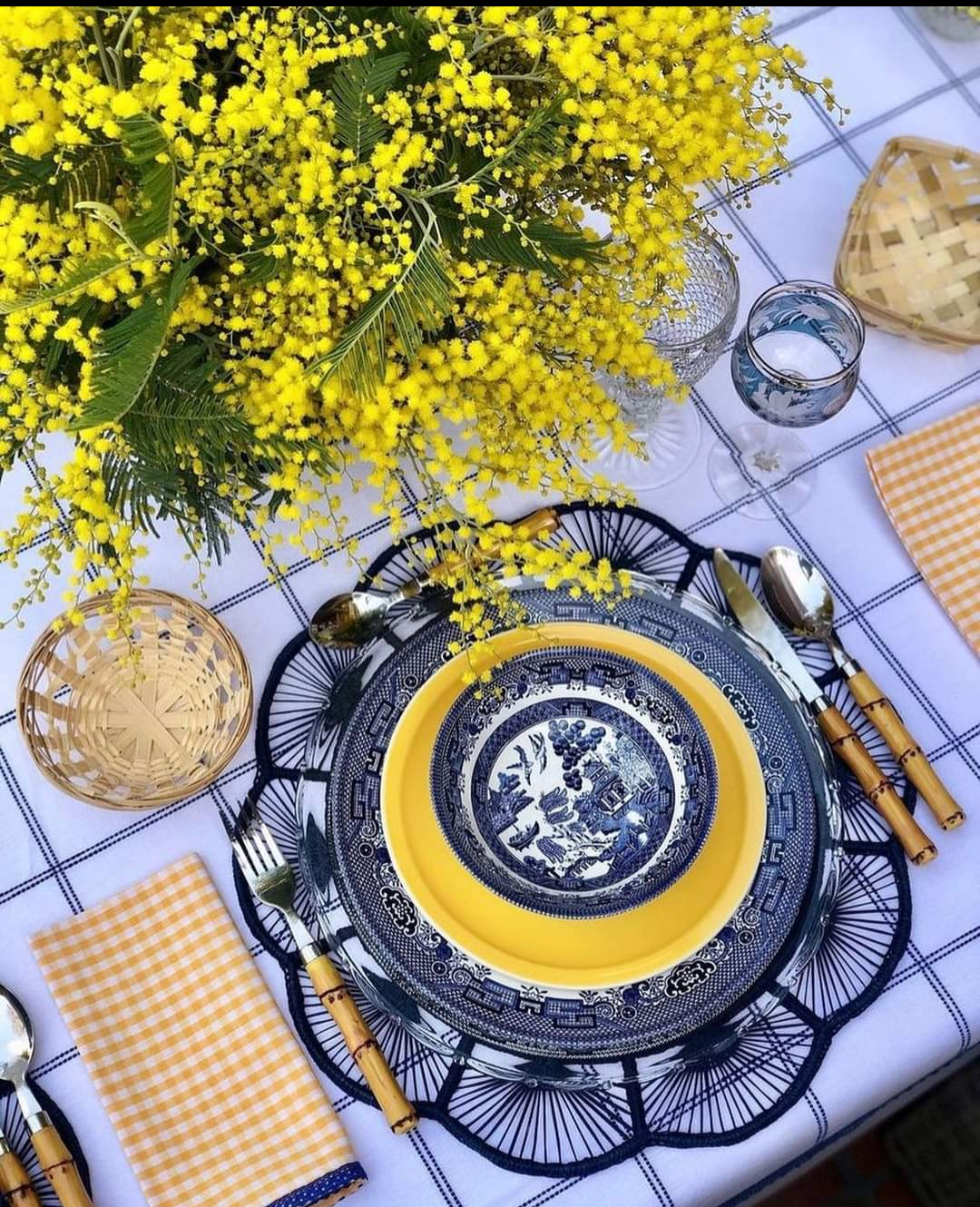 Macondo Forever - Wholesale Placemat - Petal Perfection Handwoven Iraca Placemat9