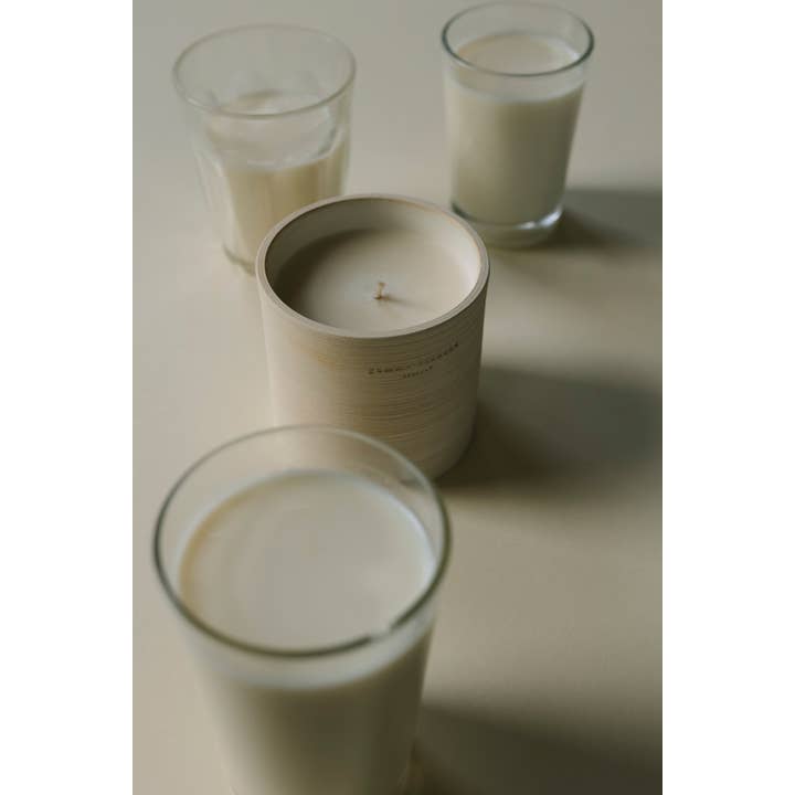 Gamme blanche - Wholesale Jar/Filled Candle - LAIT CHAUD - Bougie1