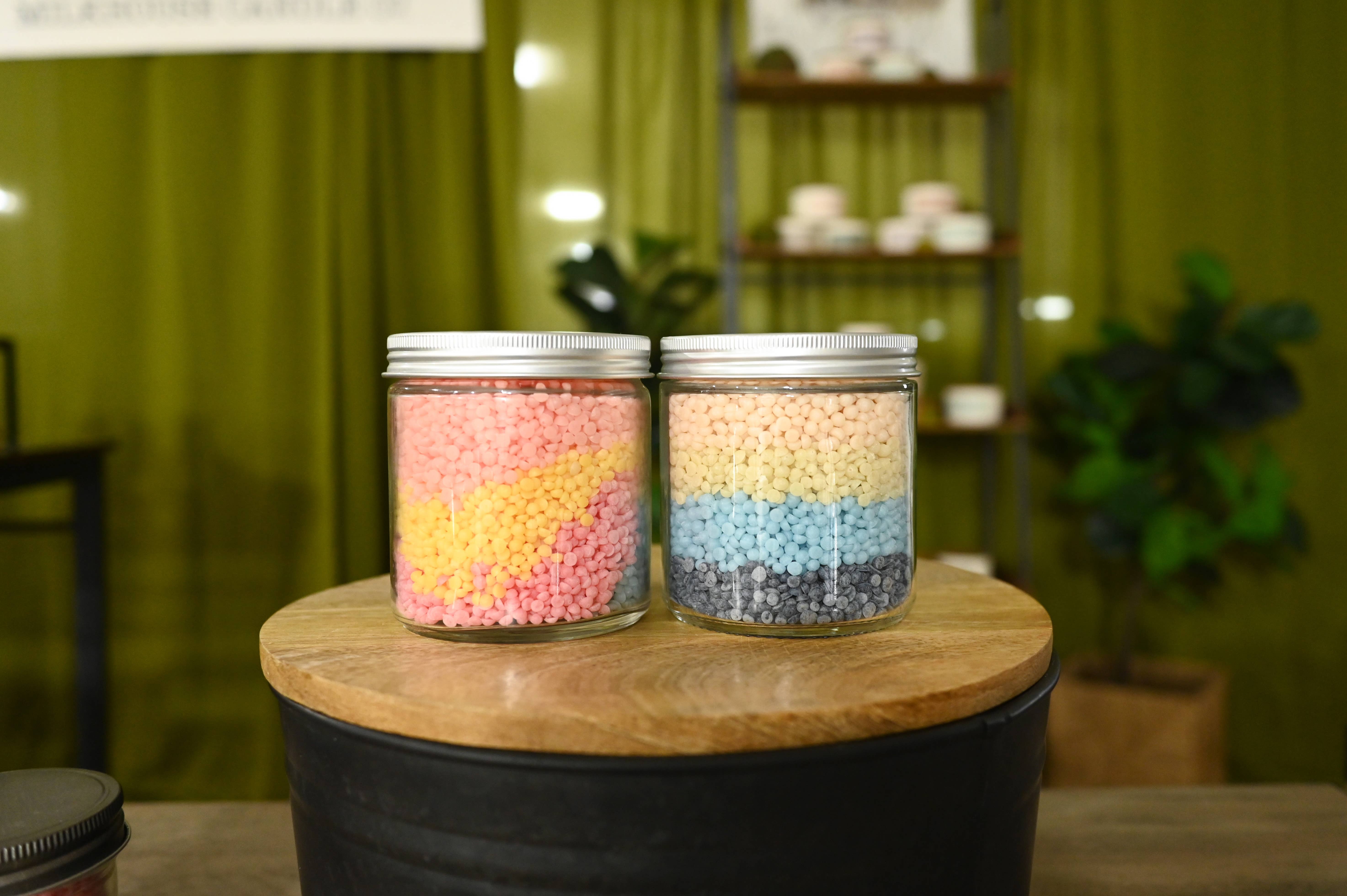 Milkhouse Candle Company - Wholesale Jar/Filled Candle - Candle Bar - 10 oz Glass Wicked Jar with Lid4