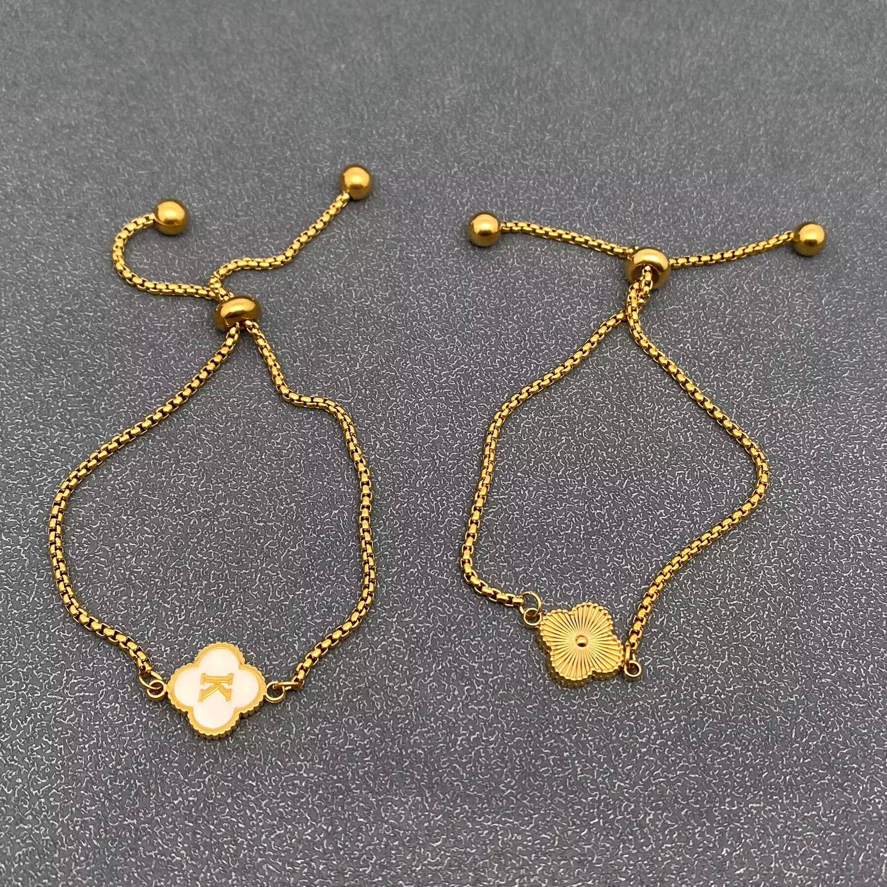 Mio Queena - Wholesale Charm/Dangle Bracelet - Initials Shell Clover Charm 18K Golden SS Bracelets - FGS1