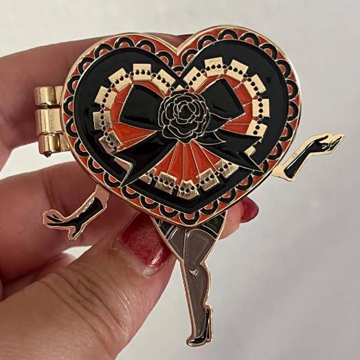Kitschy Delish - Venta al por mayor Botón/prendedor - Eye Candy, alfiler grande de esmalte suave que se abre