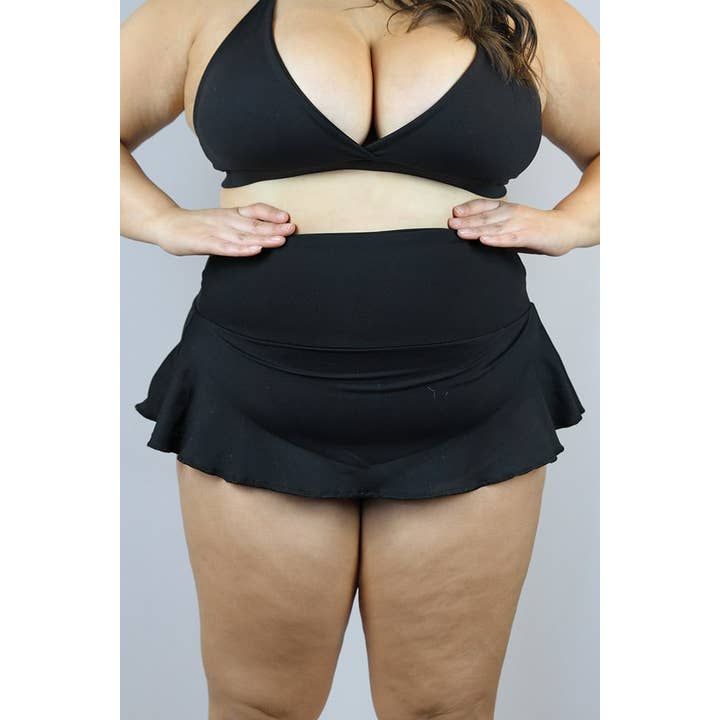 Jupe-short taille moyenne noire mate grande taille pour la vente par Rarr Designs