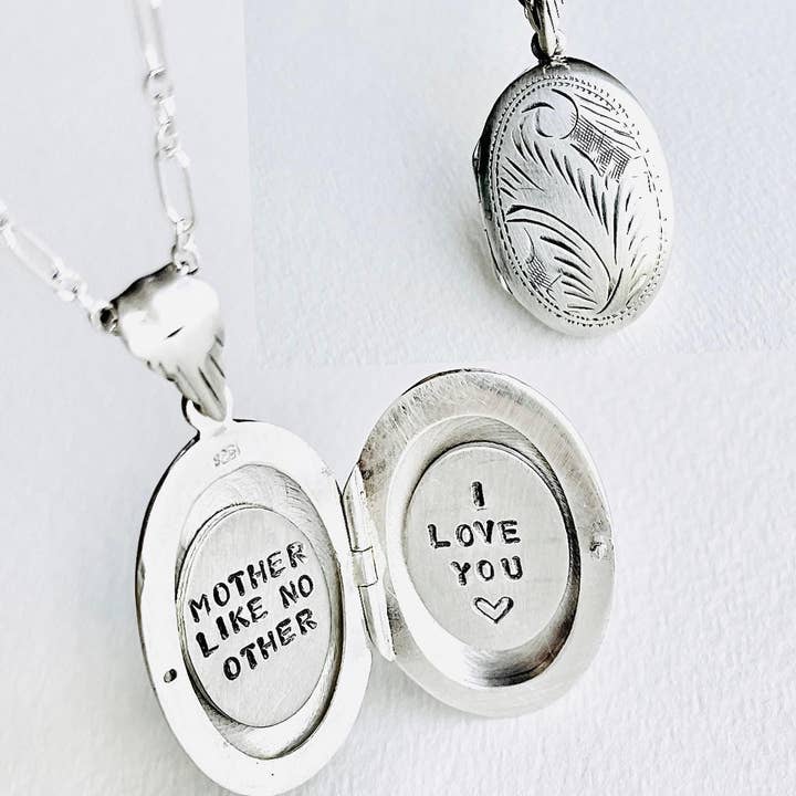 Collier médaillon photo ovale en argent sterling, médaillon vintage pour la vente par SORA DESIGNS