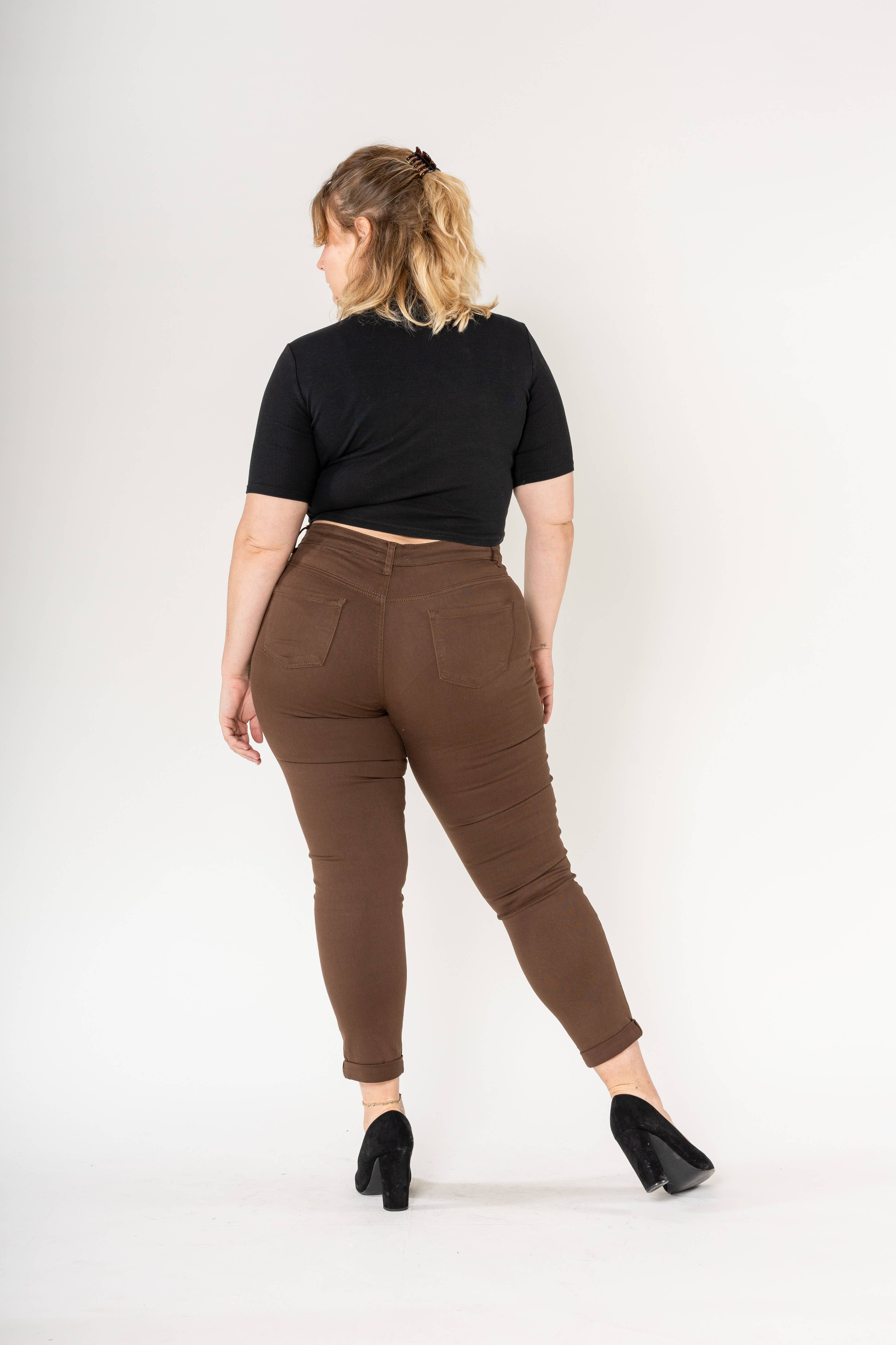 Nina Carter – Calças - Mulher por atacado – Tamanho Plus Curve Plus Tamanho Voltar ao Pescoço P199121