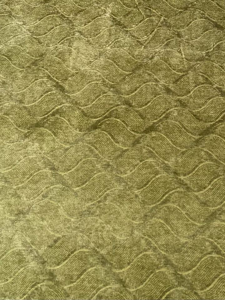 Cojín Chartreuse Priscilla con Relleno de Plumas - Personalizado para venta al por mayor de Dahlia & Grace pillows