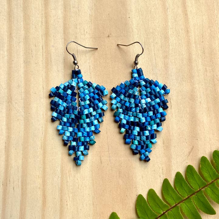 Los Colores de la Tierra - Vente Boucles d'oreilles pendantes - Petites boucles d'oreilles en forme de pointe de flèche perlées - 8 couleurs disponibles9