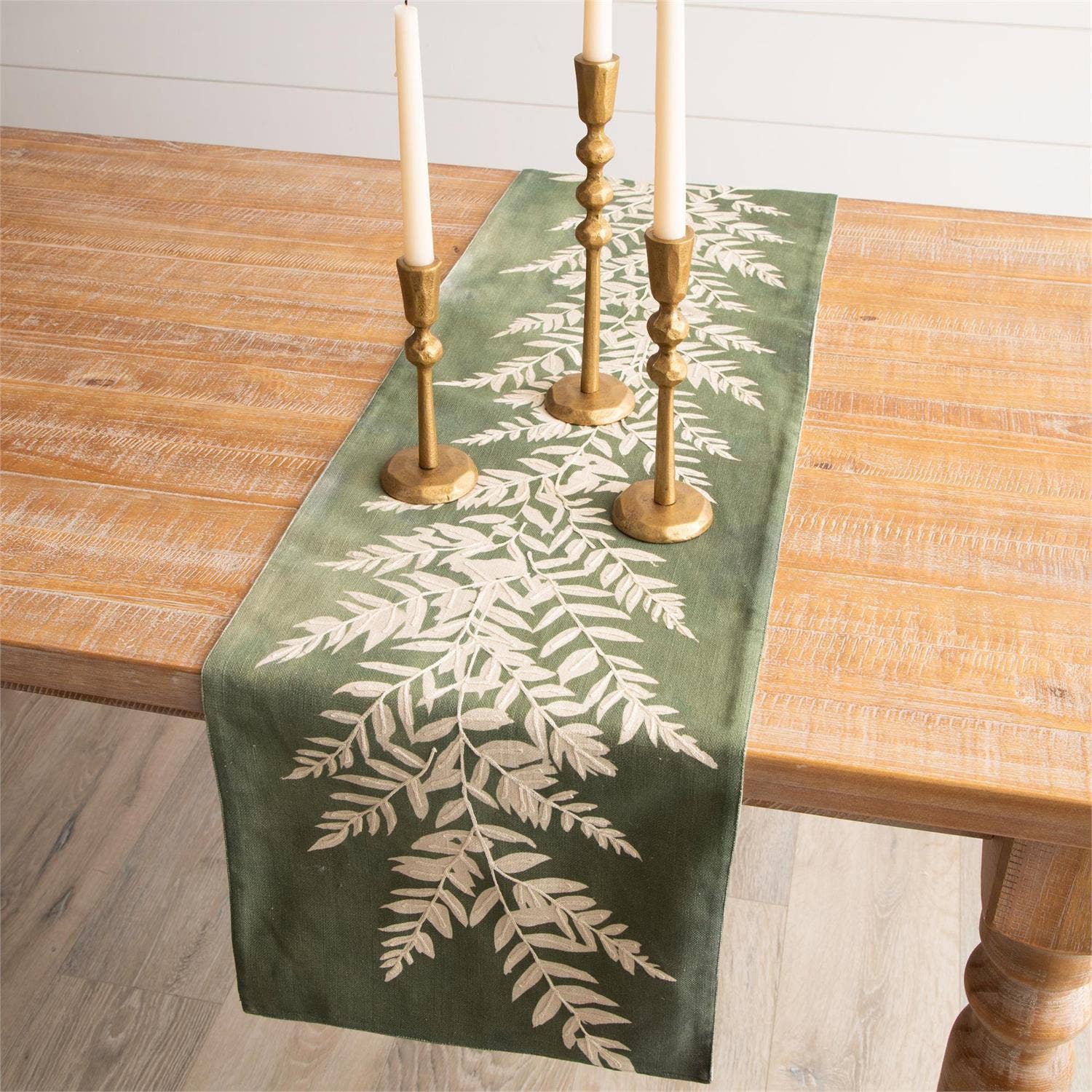 Audrey's Home & Gift - Wholesale Table Runner - Table Runner - Embroidered Leafy Green (Pk/02)0