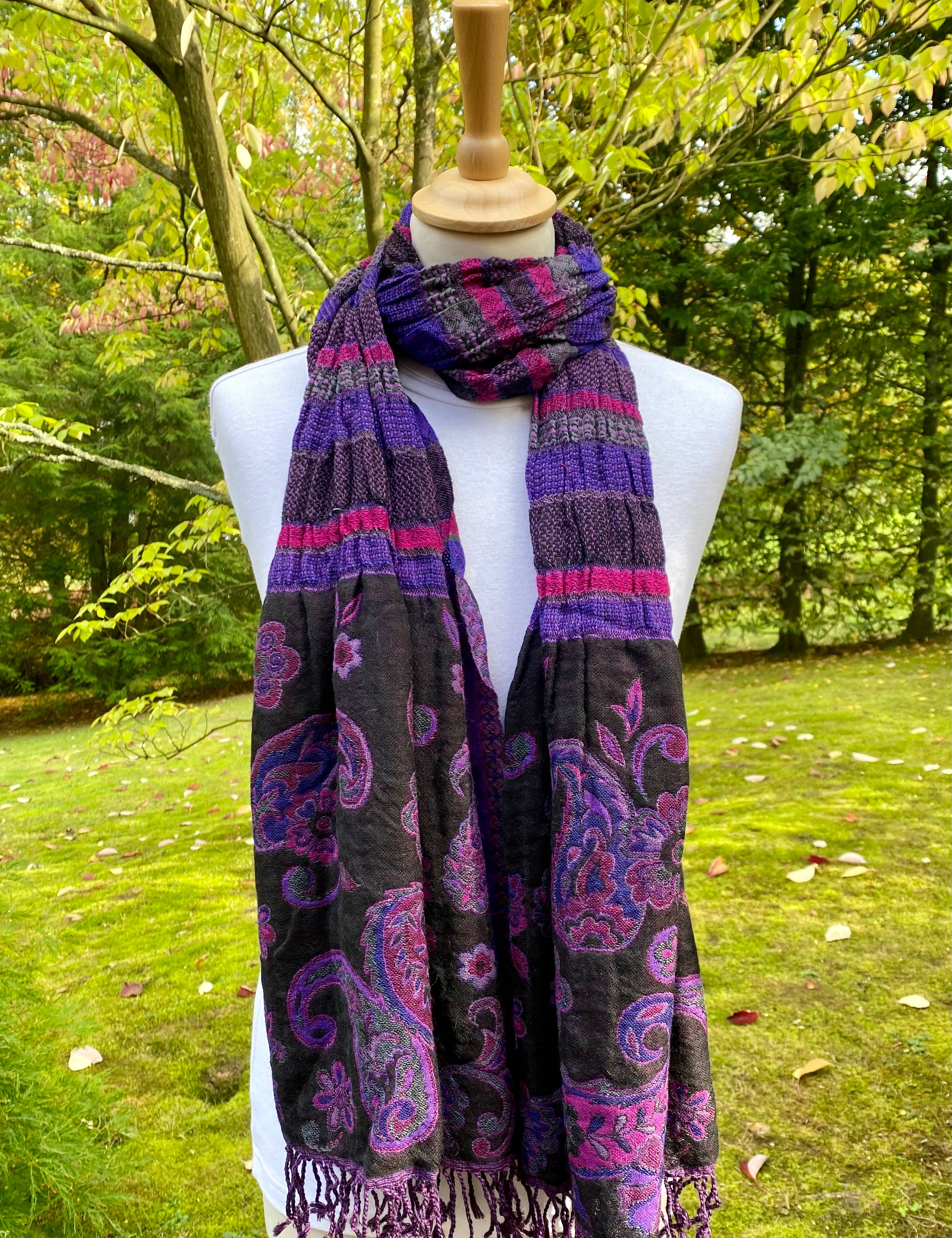 DIWALI PARIS - Wholesale Scarf - Women's - TONGSA SCARF - 100% WOOL1