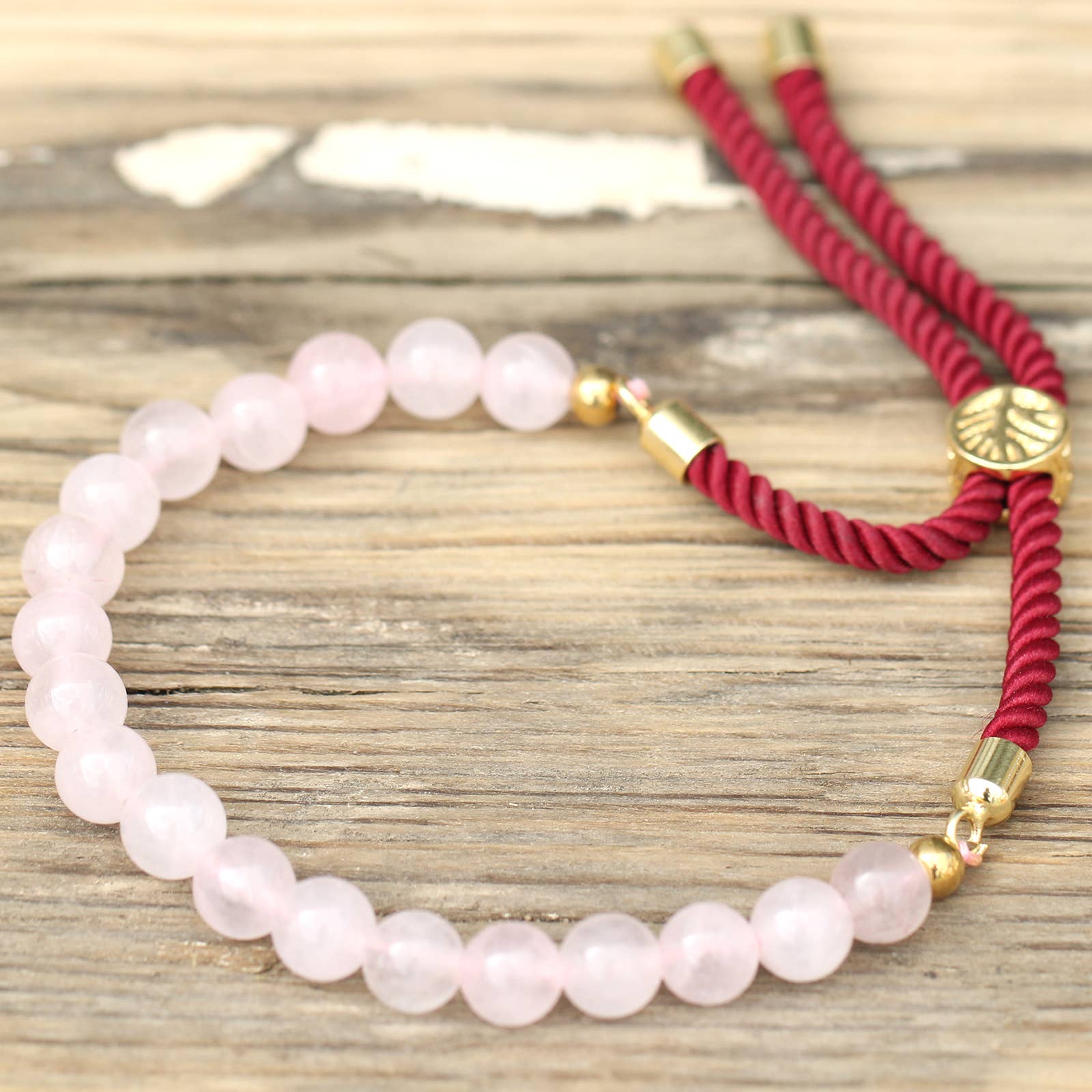 AWGifts Europe - Wholesale Armband met kralen - 18K vergulde armband met edelstenen en bordeauxkleurig koord - Rose Qua3