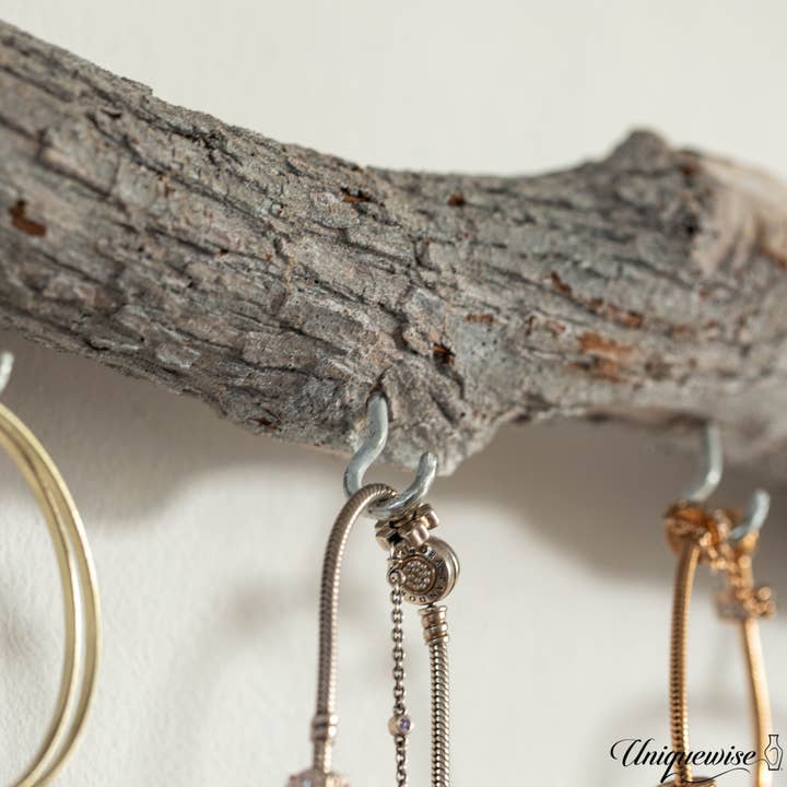 Quickway Imports - Wholesale Wall Accent - Uniquewise 19-inch Natural Decorative Jujube Wooden Log Hang8