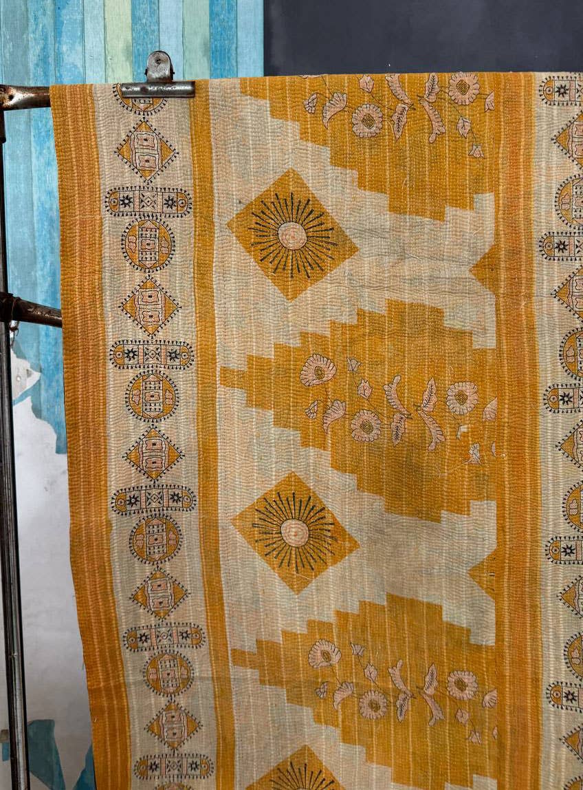 bhavnas boutique - Wholesale Quilt - Bedcover Cotton Bedspread Kantha Stitch Quilt Vintage Gudari2