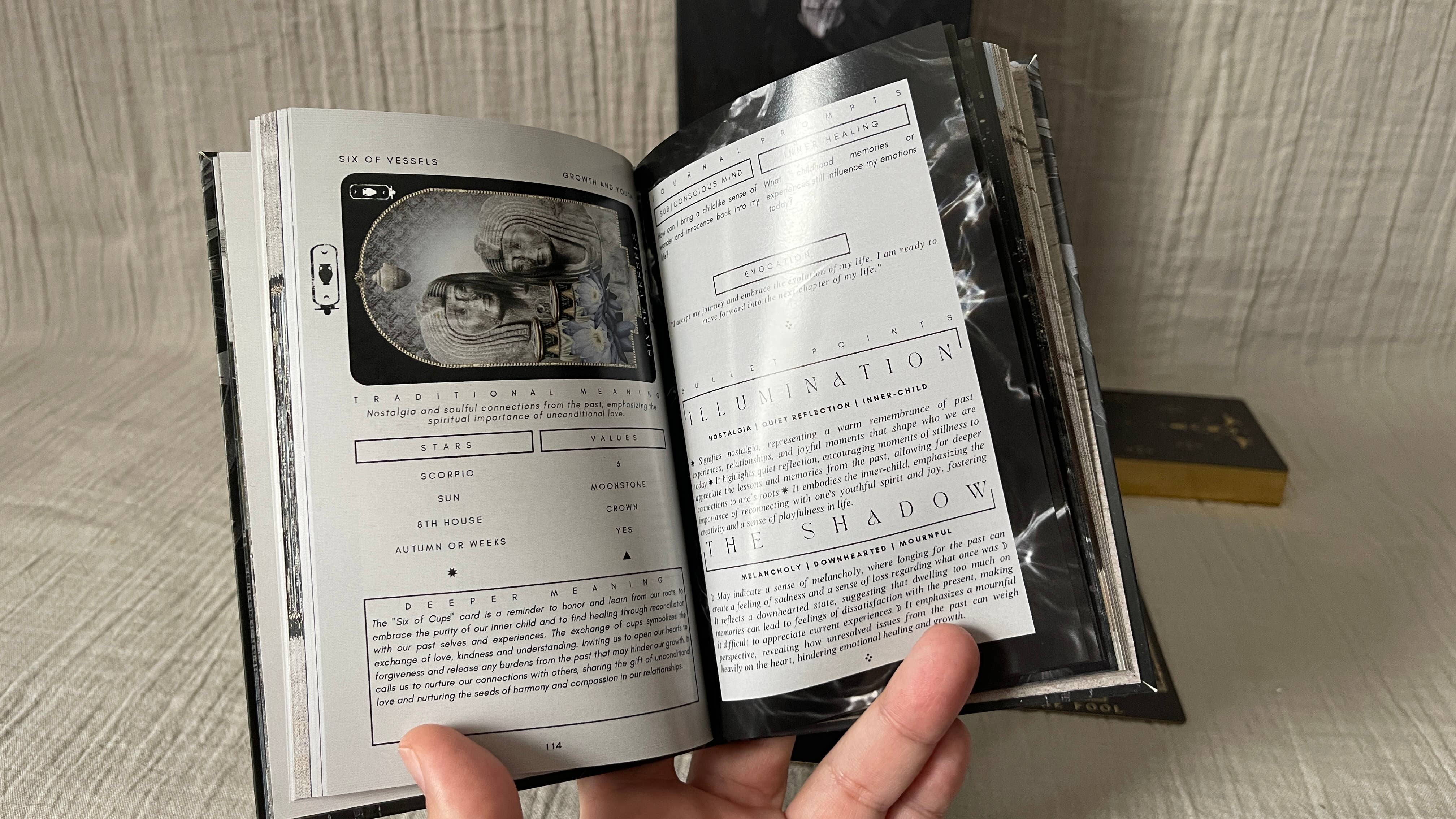 LevietateCo - Vente Cartes de tarot - Le Tarot Émeraude Papyrus | Symbolisme égyptien et traditions5