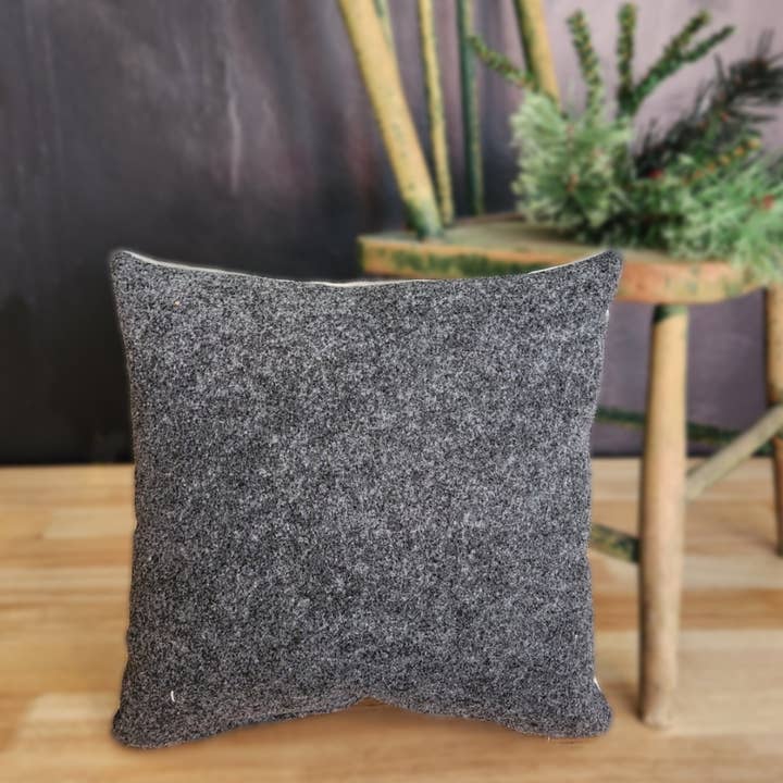 Desmond Brown - Wholesale Throw/Decorative Pillow - Holiday Tiny Pillow- Sisters