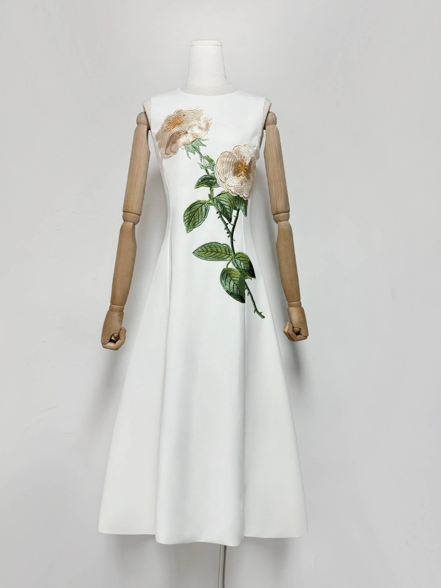 Productseeker - Wholesale Dress - Women's - DR750Y Sleeveless 3D Floral Embroidered Elegant Long Dress16