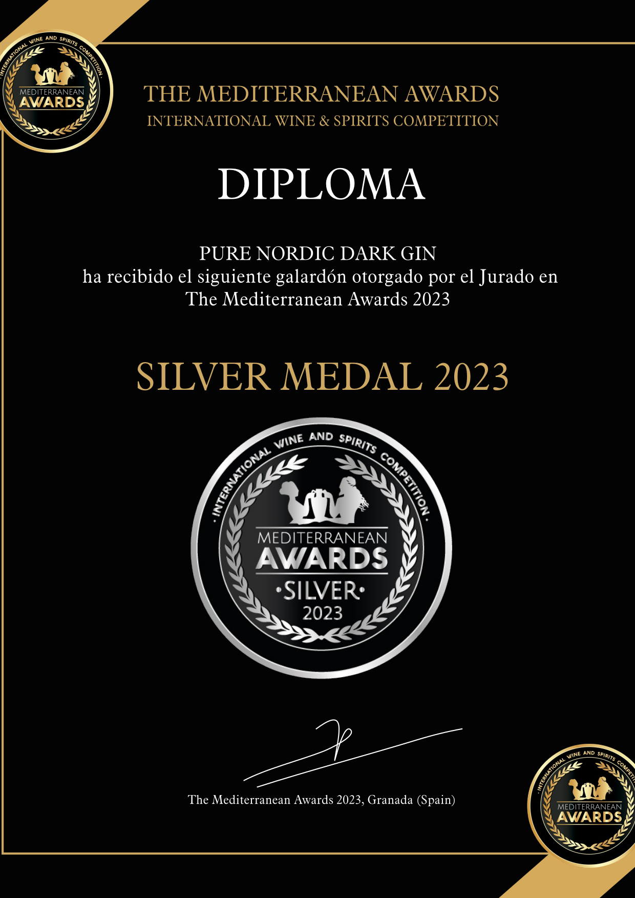 Pure Nordic Distillery - Vendita all'ingrosso Gin - Pure Nordic Distillery - Dark Gin3