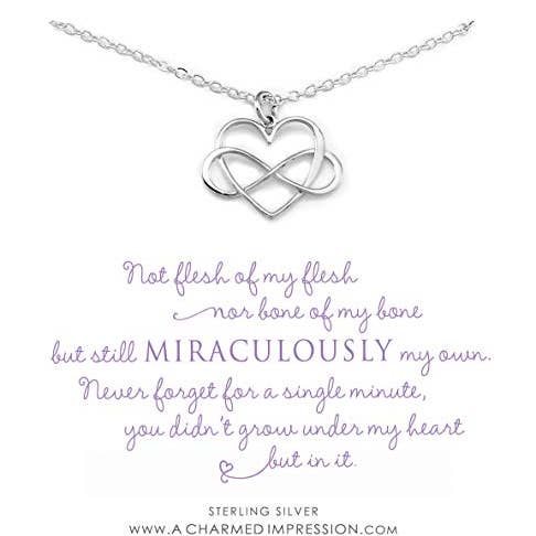 A Charmed Impression – wholesale Hänge-/berlockhalsband – Unbiologisk mor- och barngåva • Sterlingsilver • Infinity Heart Halsband • Minnessmycken • Adoption Gotcha Day-gåvor för kvinnliga flickor • Dotter styvdotter • Unik meningsfull